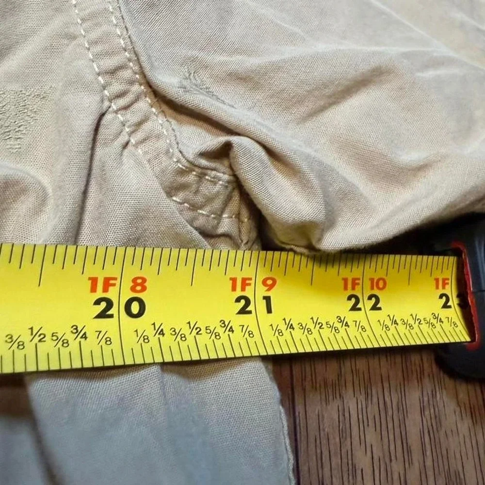 The‎ North Face Beige Tan Button Up Polo Shirt Medium
